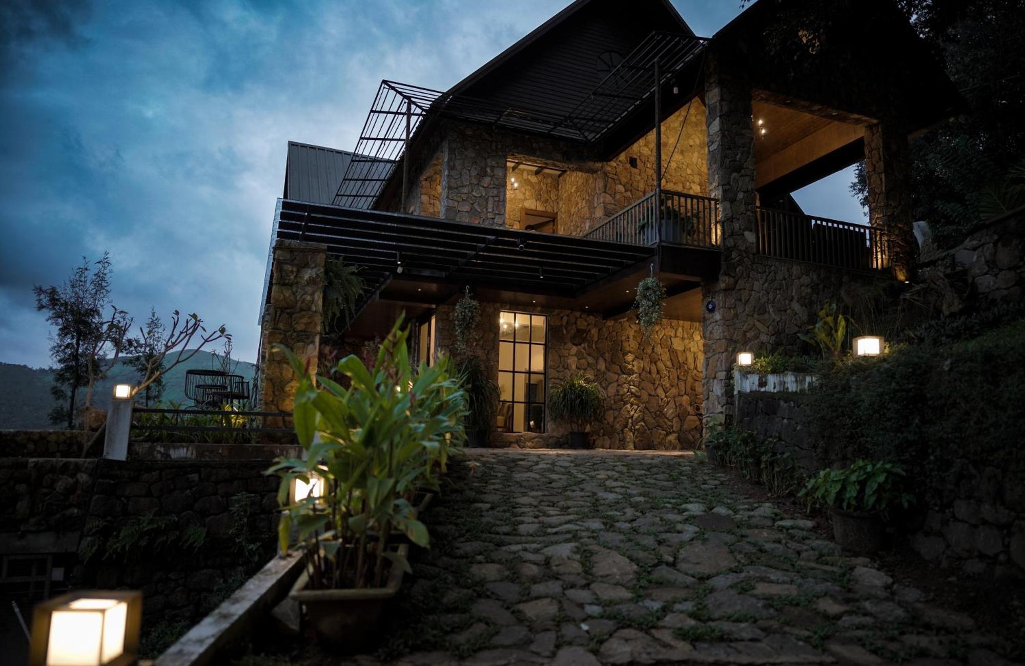 Tea & Tranquility By Moksha Stays วากามอน ภายนอก รูปภาพ